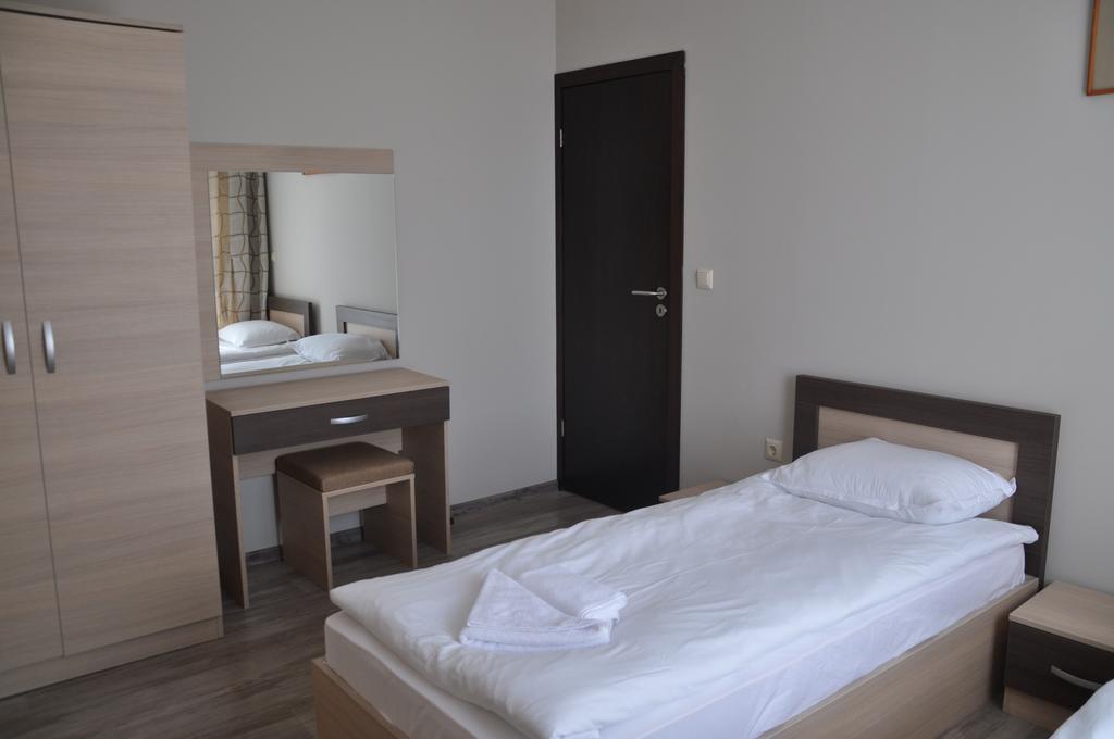 Sorrento Sole Mare Aparthotel Sveti Vlas Exterior foto